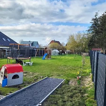 Haus Fur Vier, Kinderfreundlich! Apartment Steinhagen (Vorpommern-Rugen)