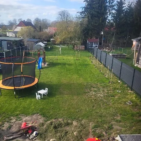 Haus Fur Vier, Kinderfreundlich! * Steinhagen (Vorpommern-Rugen)